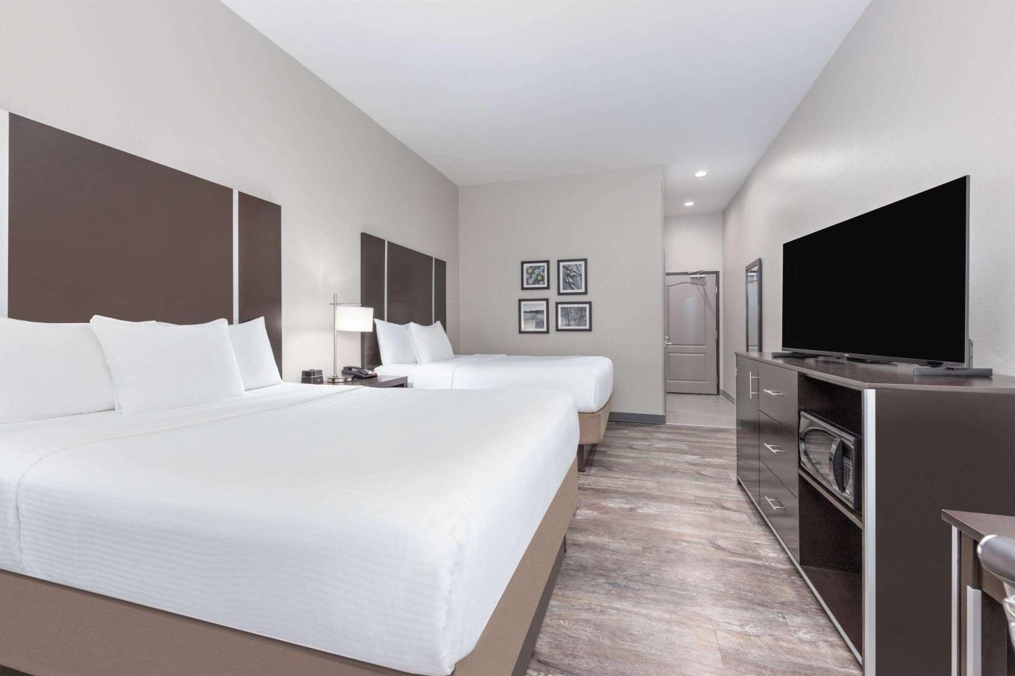 La Quinta By Wyndham Tyler - University Area Exterior photo